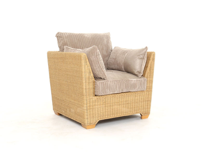 Product photograph of Mgm Chester Armchair from The Garden Furniture Centre Ltd