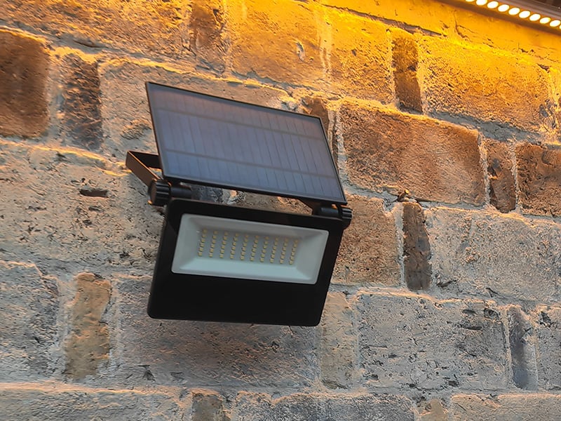 Product photograph of Solar Floodlight from The Garden Furniture Centre Ltd